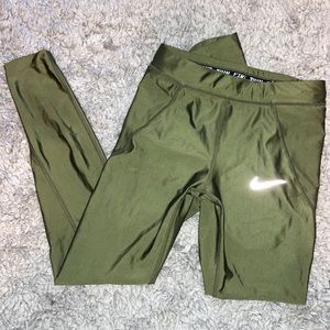 Nike leggings